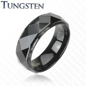 Černý prsten z wolframu, vyvýšený pás s lesklým broušeným povrchem, 8 mm - Velikost: 54