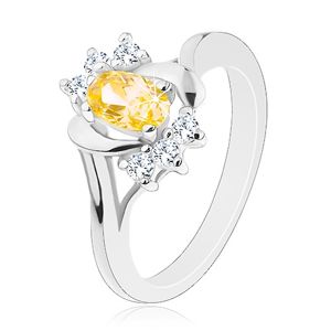 Lesklý prsten se žlutým oválným zirkonem, stříbrná barva, čiré zirkonky - Velikost: 52