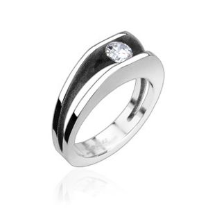 Ocelový prsten s 5 mm zirkonem - Velikost: 49