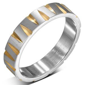 Ocelový prsten stříbrné barvy se zlatými zářezy - Velikost: 55