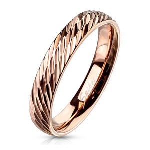Ocelový prsten v měděném odstínu - hluboké diagonální zářezy, 4 mm - Velikost: 62