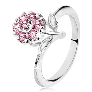 Prsten s blýskavým zirkonovým kvítkem v růžové barvě, úzká lesklá ramena - Velikost: 59