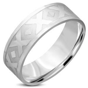 Prsten stříbrné barvy z chirurgické oceli - motiv "X", kosočtverce, 8 mm - Velikost: 57