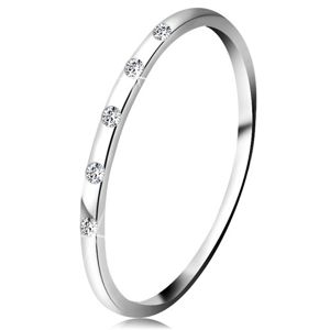 Prsten v bílém 14K zlatě - pět drobných čirých diamantů, tenký kroužek - Velikost: 50