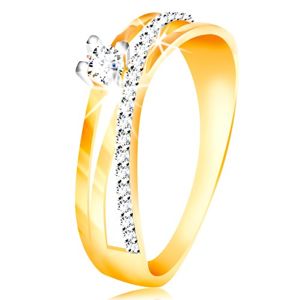 Prsten ve 14K zlatě - šikmá zirkonová linie čiré barvy, kulatý zirkon v kotlíku - Velikost: 59