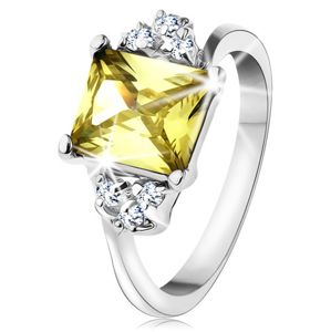 Prsten ve stříbrném odstínu, obdélníkový zirkon ve žlutozelené barvě - Velikost: 56