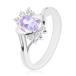 Prsten ve stříbrném odstínu, světle fialový ovál, lesklé obloučky, čiré zirkonky - Velikost: 50
