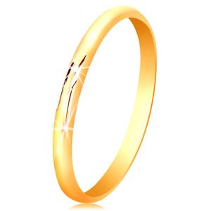 Prsten ve žlutém 14K zlatě, hladký, lesklý a mírně vypouklý povrch - Velikost: 62