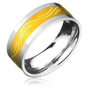 Prsten z chirurgické oceli - zlatavý pás a jemná vlnka - Velikost: 57