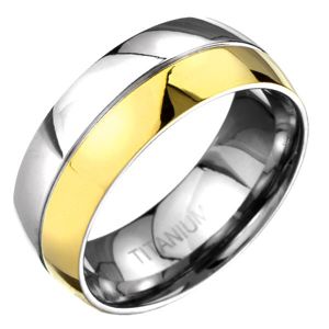 Prsten z titanu - zlato-stříbrný zaoblený prsten s dělící rýhou - Velikost: 59