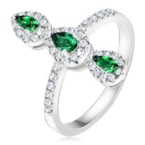 Prsten ze stříbra 925, tři zelené slzičkovité kamínky, zirkonový lem - Velikost: 55