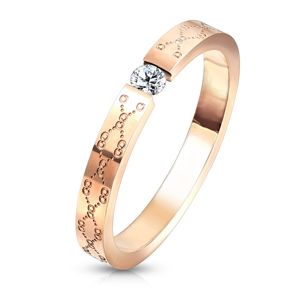 Snubní prsten z oceli - čirý zirkon, měděná barva, jemné gravírování - Velikost: 52