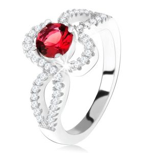 Stříbrný 925 prsten, červený kulatý kámen, zatočená zirkonová ramena - Velikost: 50