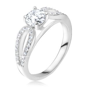 Stříbrný 925 prsten, kulatý kamínek mezi zirkonovými kapkami - Velikost: 49