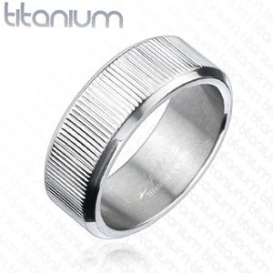 Titanový prsten se svislými rýhami - Velikost: 69