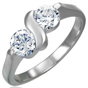 Zásnubní prsten z chirurgické oceli s dvojitým zirkonem s esíčkem - Velikost: 59